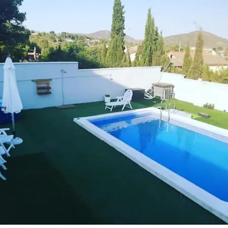Villaromeroresort * La Pineda de Santa Cristina